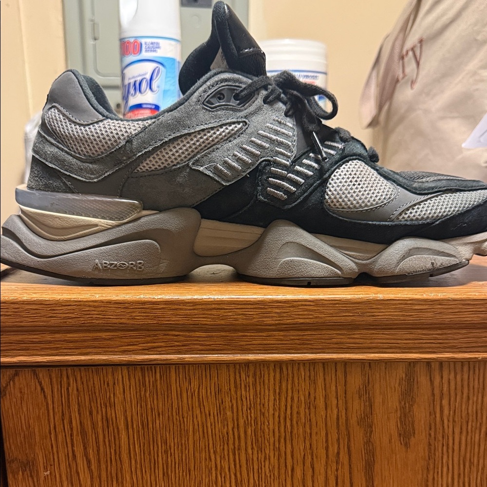 New Balance Men's Black and Gray Athletic Sneakers - Picture 4 of 5